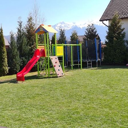 Pensiunea Dara Rîşnov Buitenkant foto